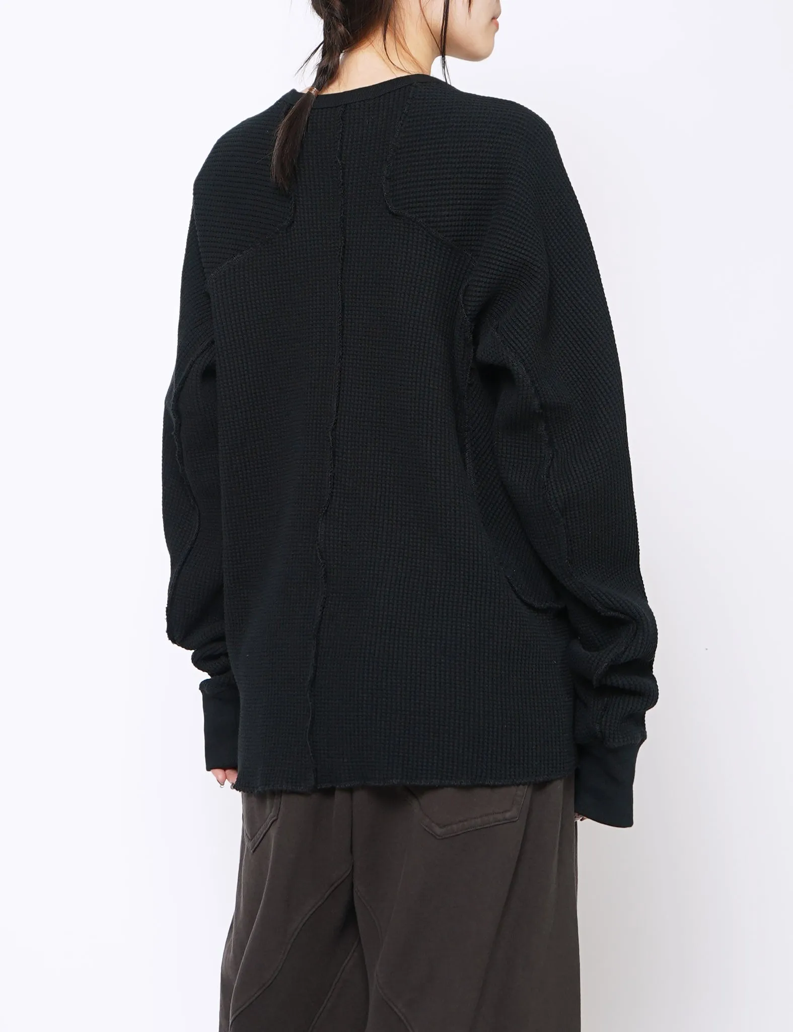 BLACK WAFFLE THERMAL LONG SLEEVE T-SHIRT