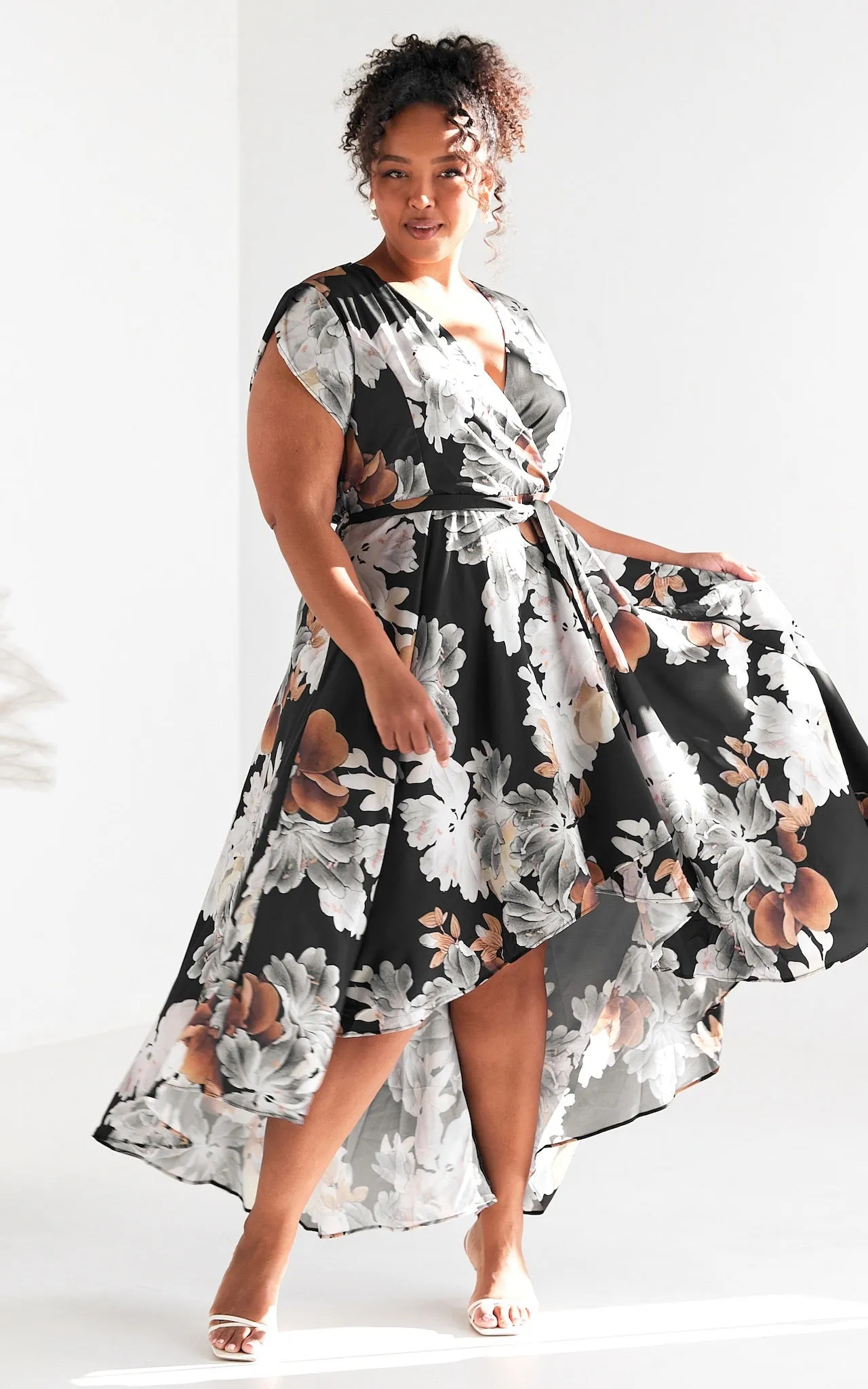Erin Maxi Dress - Multi Black Floral
