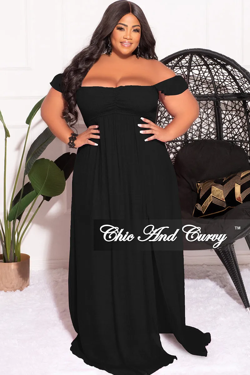 Final Sale Plus Size Off the Shoulder Smocked Maxi Dress in Black