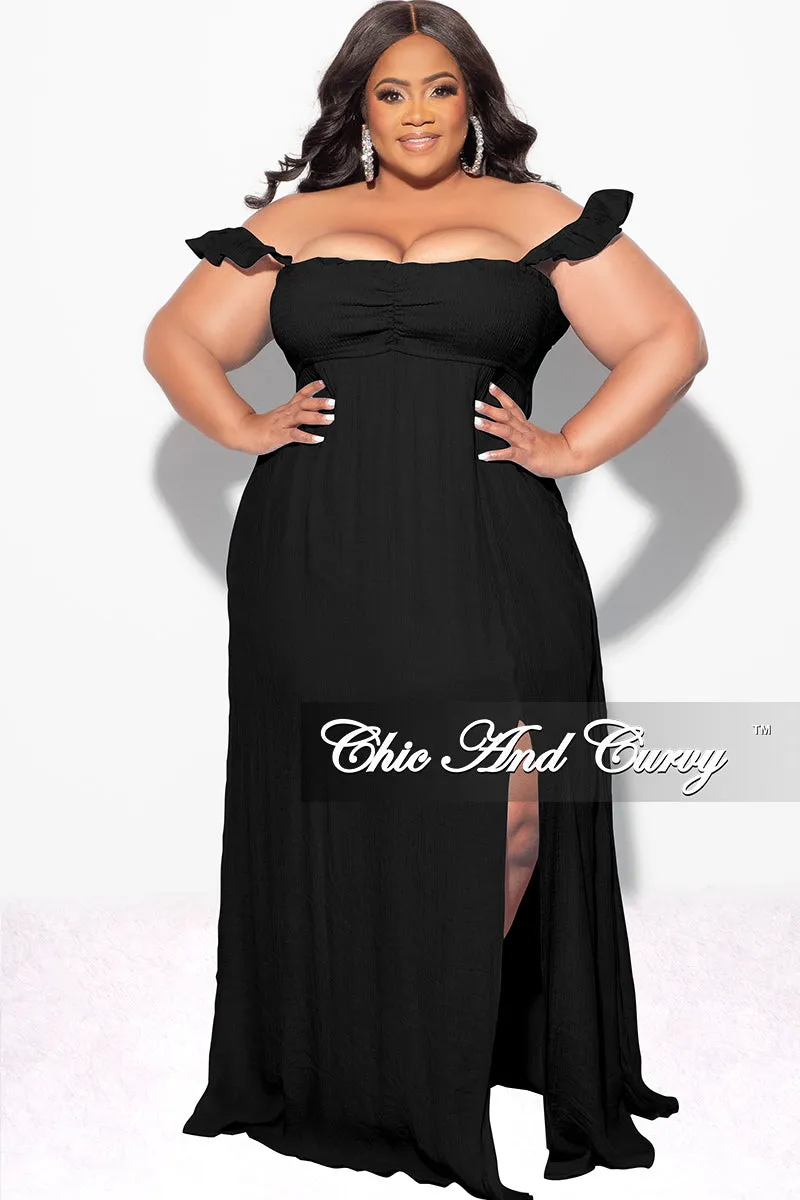 Final Sale Plus Size Off the Shoulder Smocked Maxi Dress in Black