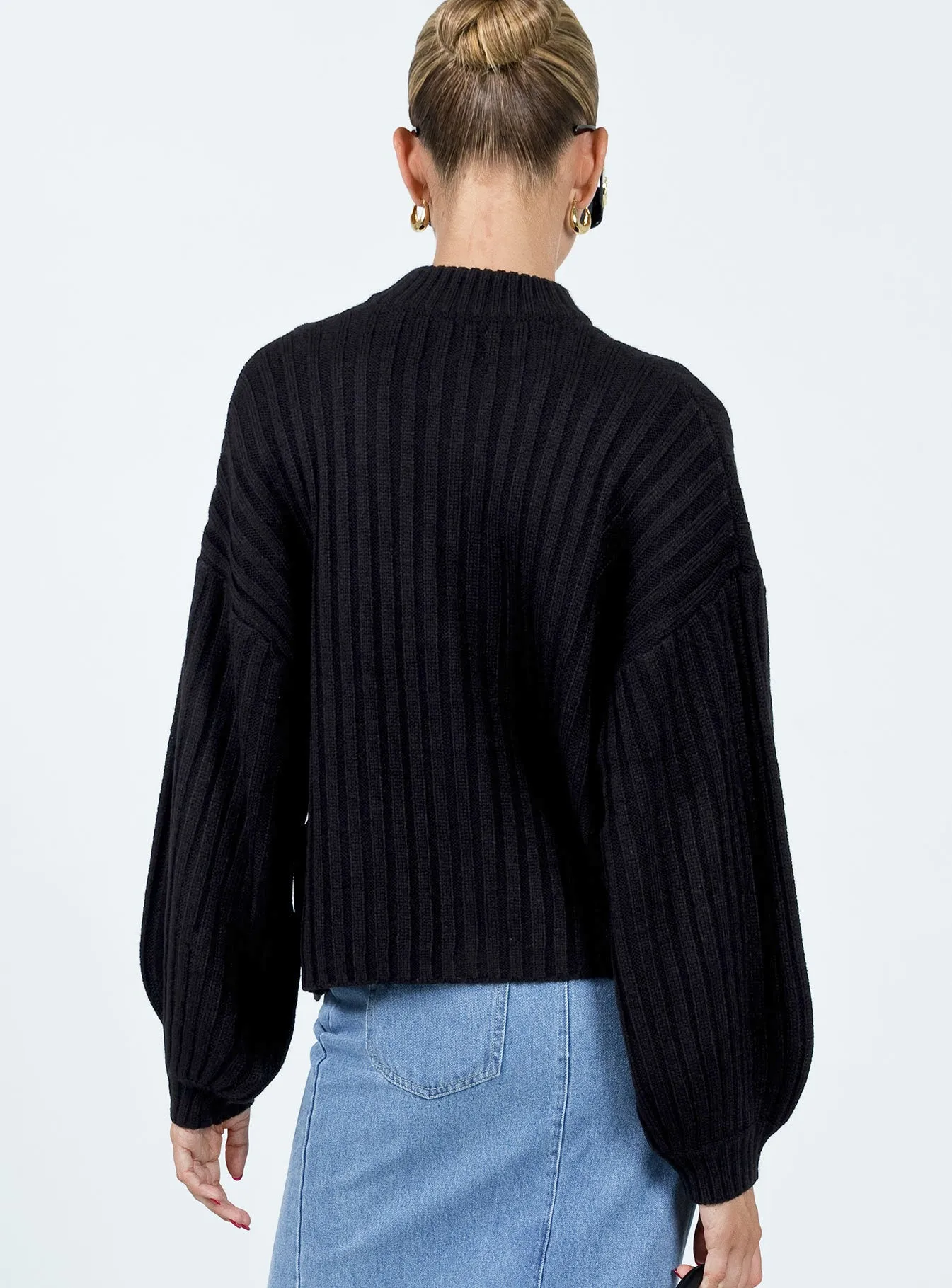 Innerbloom Oversized Sweater Black