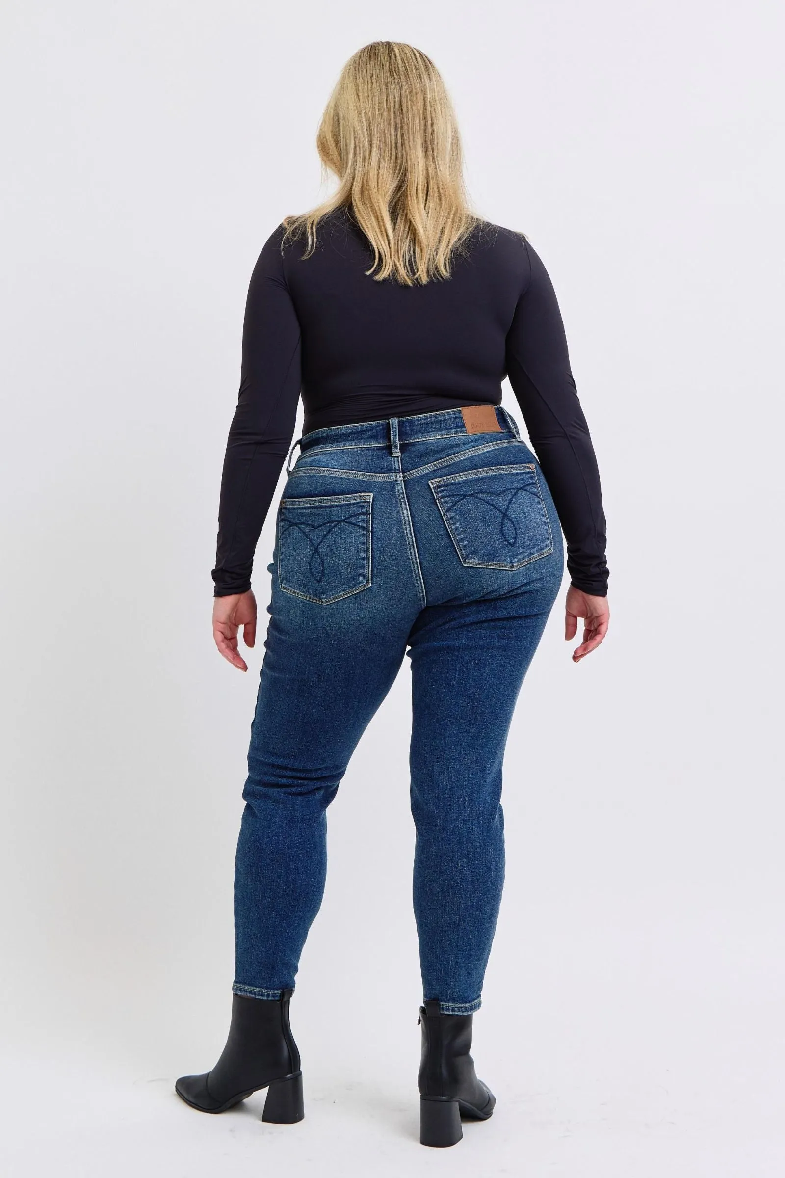 Judy Blue Mid Rise Thermal Skinny Denim Jeans 82639