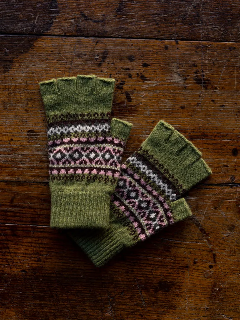 Kerse Fairisle Lambswool Finglerless Gloves