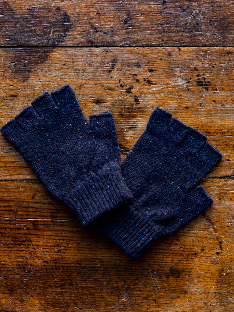 Shin Flecked Scottish Wool Fingerless Gloves
